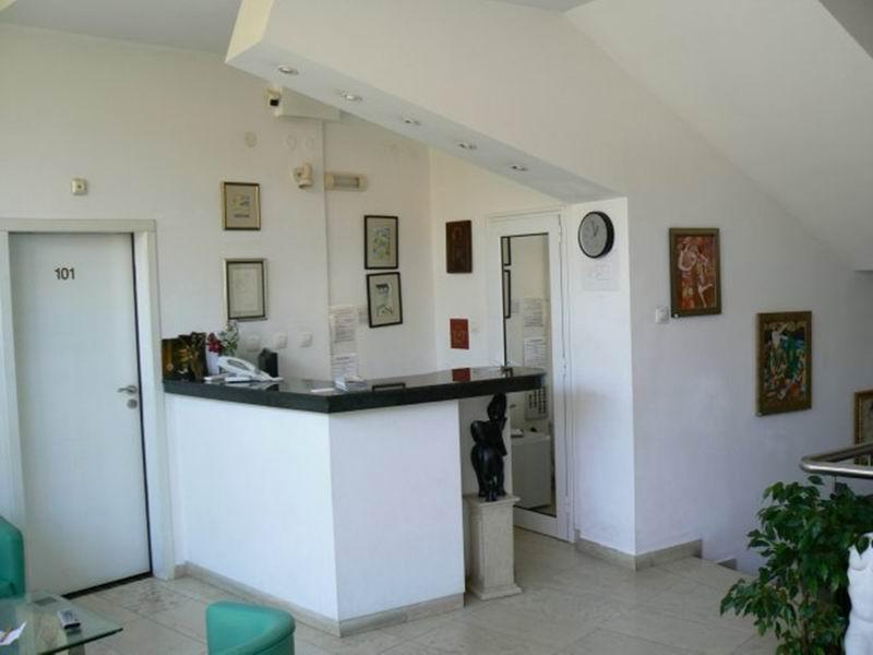 Family Art Hotel Gallery بليفين المظهر الخارجي الصورة